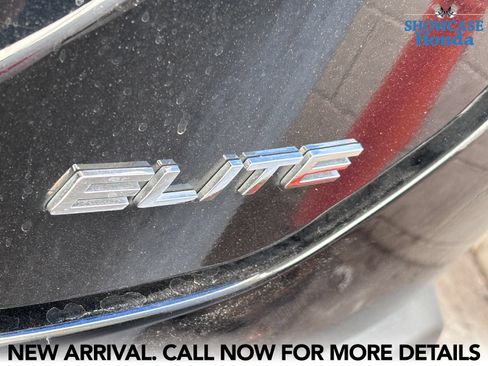 Used 2024 Honda Pilot Elite image 11