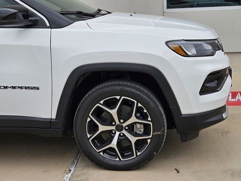 New 2026 Jeep Compass Limited AWD/4WD image 6