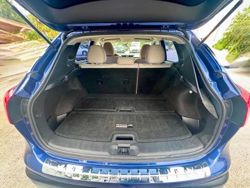 Used 2017 Nissan Rogue Sport SV FWD image 13