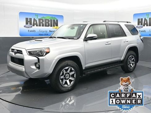 Used 2024 Toyota 4Runner TRD Off-Road Premium image 1