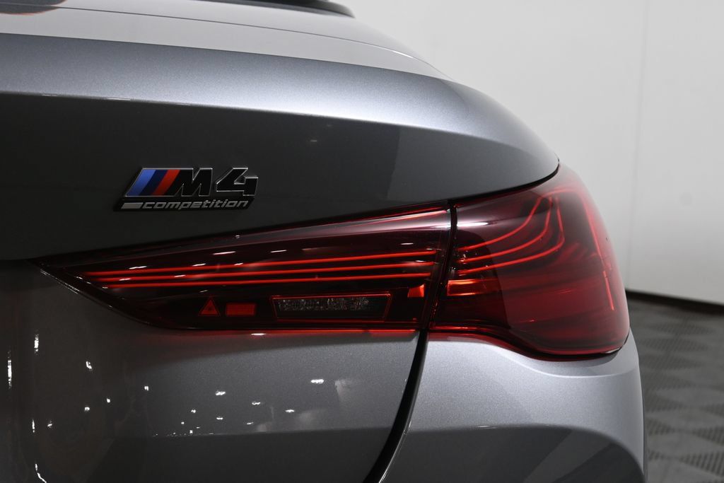 Used 2026 BMW M4 xDrive Competition w/ Executive Package AWD/4WD image 21