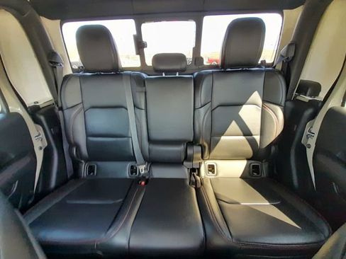 Used 2020 Jeep Gladiator Rubicon AWD/4WD image 48