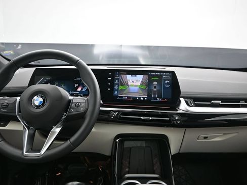 New 2026 BMW X1 xDrive28i w/ Convenience Package AWD/4WD image 19