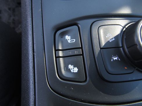 Used 2020 GMC Terrain SLT w/ Preferred Package FWD image 22