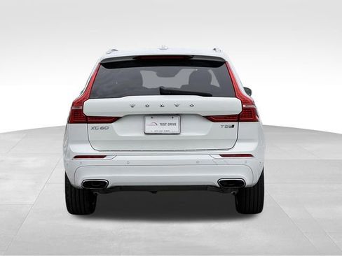 Used 2018 Volvo XC60 T5 Inscription w/ Convenience Package AWD/4WD image 4