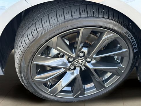 Used 2025 Toyota Corolla SE image 21
