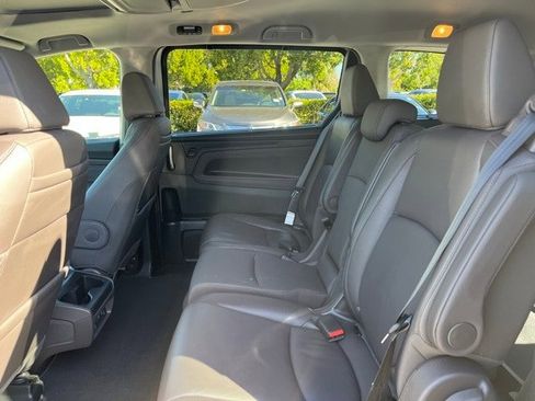 Used 2020 Honda Odyssey Elite image 7