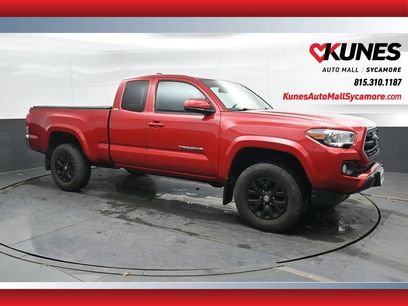 Used 2016 Toyota Tacoma SR5 w/ SR5 Appearance Package (SN)