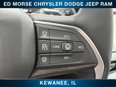 New 2026 Jeep Grand Cherokee Limited AWD/4WD image 24