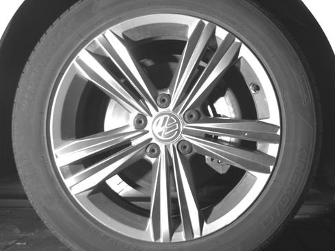 Used 2020 Volkswagen Jetta R-Line FWD image 11