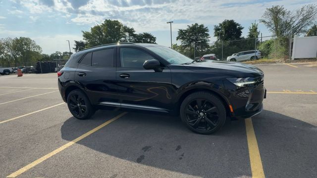 Used 2023 Buick Envision Preferred w/ Sport Touring Package AWD/4WD image 3