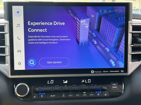 Used 2024 Toyota Tundra Limited image 17