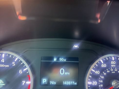 Used 2020 Kia Telluride LX AWD/4WD image 30