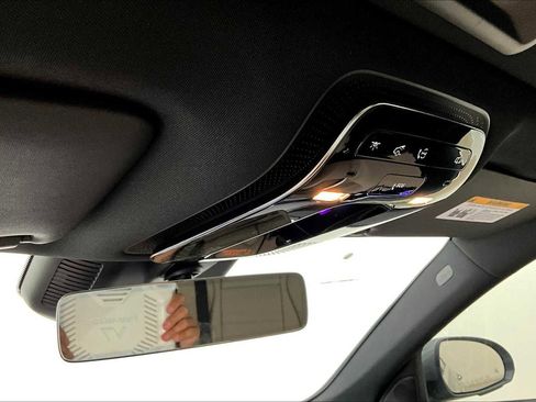 Used 2025 Mercedes-Benz C 300 Sedan image 20