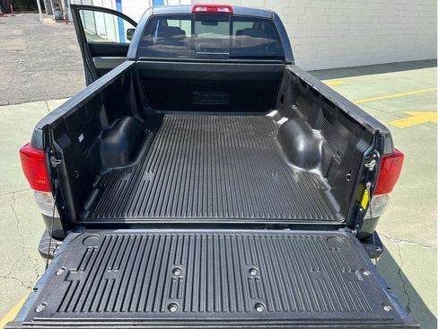 Used 2010 Toyota Tundra 4x4 Double Cab image 28