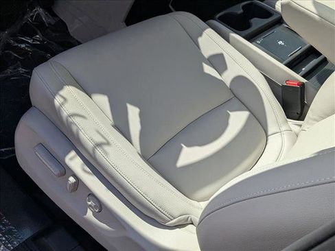 New 2026 Honda Odyssey EX-L image 4