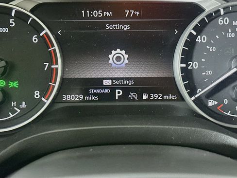 Used 2025 Nissan Rogue SV FWD image 19