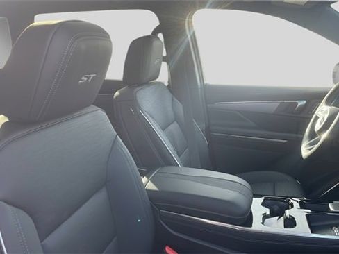 New 2026 Buick Enclave Sport Touring image 26