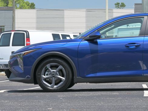 Used 2025 Kia K4 FWD image 5