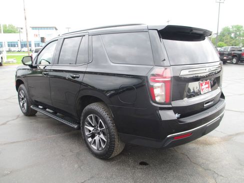 Used 2021 Chevrolet Tahoe Z71 w/ Rear Media and Nav Package AWD/4WD image 8