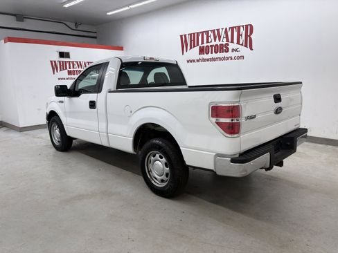 Used 2013 Ford F150 XL w/ Mid Equipment Group RWD image 2