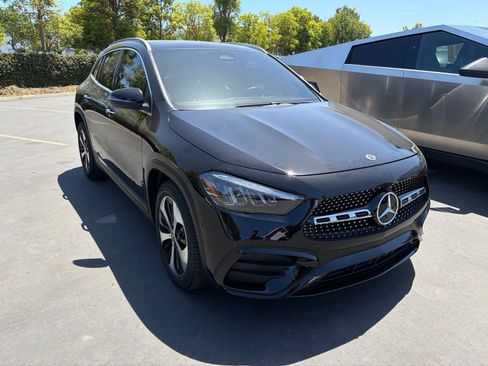 Used 2024 Mercedes-Benz GLA 250 image 2