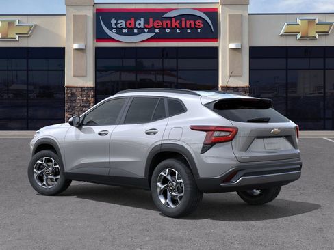 New 2026 Chevrolet Trax LT image 27