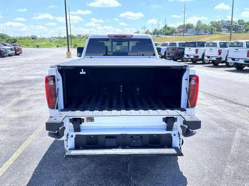 Used 2024 GMC Sierra 3500 Denali Ultimate AWD/4WD image 22