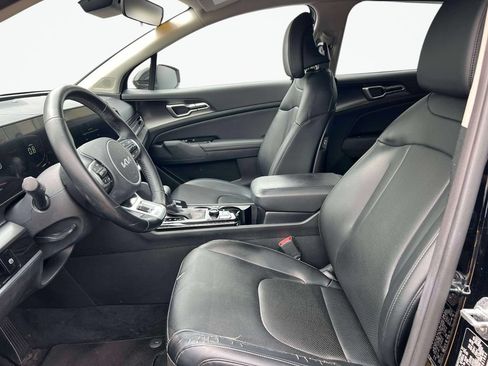Certified 2023 Kia Sportage EX AWD/4WD image 15