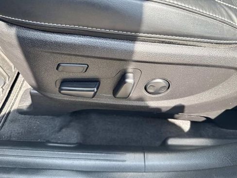 Used 2022 Kia Telluride SX w/ SX Prestige Package image 23