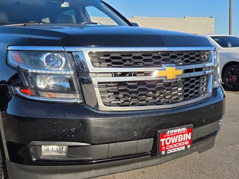 Used 2016 Chevrolet Tahoe LT w/ Luxury Package AWD/4WD image 9
