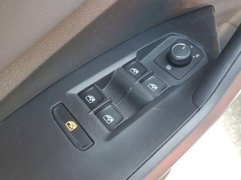 New 2026 Volkswagen Jetta GLI Autobahn FWD image 13