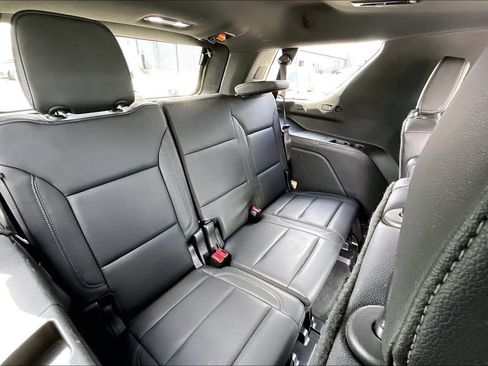 Used 2022 Chevrolet Tahoe Z71 AWD/4WD image 40