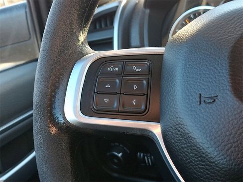 Used 2019 RAM 3500 Big Horn image 21