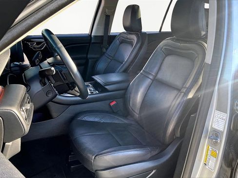 Used 2023 Lincoln Aviator Reserve image 23