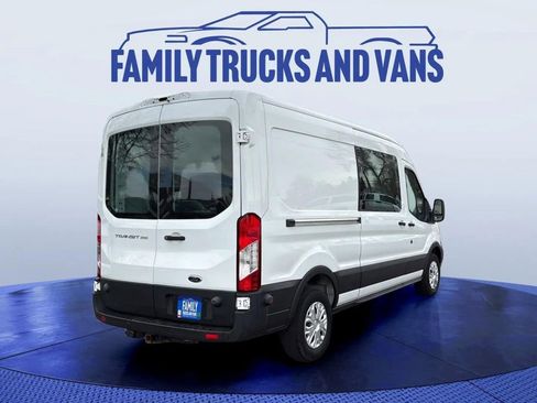 Used 2019 Ford Transit 250 image 4