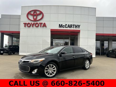 Used 2013 Toyota Avalon XLE image 1