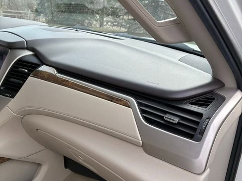 Used 2015 GMC Yukon Denali w/ Open Road Package image 10