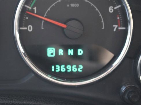 Used 2013 Jeep Wrangler Unlimited Sport image 15