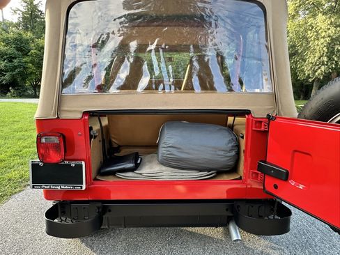 Used 1995 Jeep Wrangler Rio Grande AWD/4WD image 25