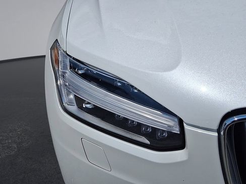 Certified 2025 Volvo XC90 T8 Ultra w/ Protection Package Premier AWD/4WD image 34
