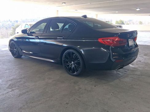 Used 2018 BMW 540i w/ M Sport Package image 3