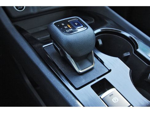 Used 2021 Nissan Rogue S FWD image 26