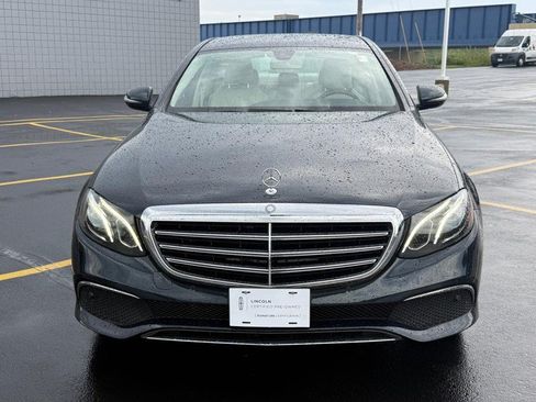 Used 2017 Mercedes-Benz E 300 4MATIC image 12