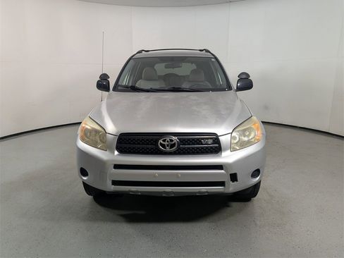 Used 2008 Toyota RAV4 Base image 2