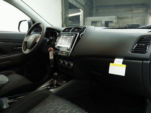 New 2026 Mitsubishi Outlander Sport ES AWD/4WD image 17