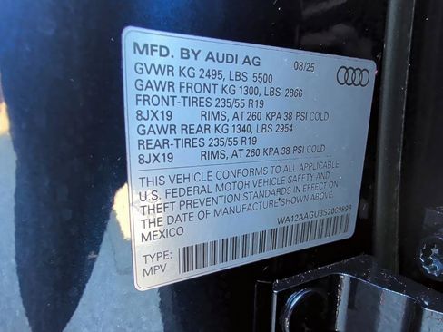Used 2025 Audi Q5 Premium Plus w/ Premium Plus image 32