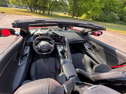 Used 2023 Chevrolet Corvette Z06 w/ Stealth Interior Trim Package RWD image 29