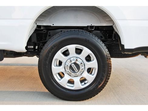 Used 2024 Ford F250 XLT image 27