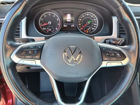 Used 2020 Volkswagen Atlas Cross Sport SE image 16